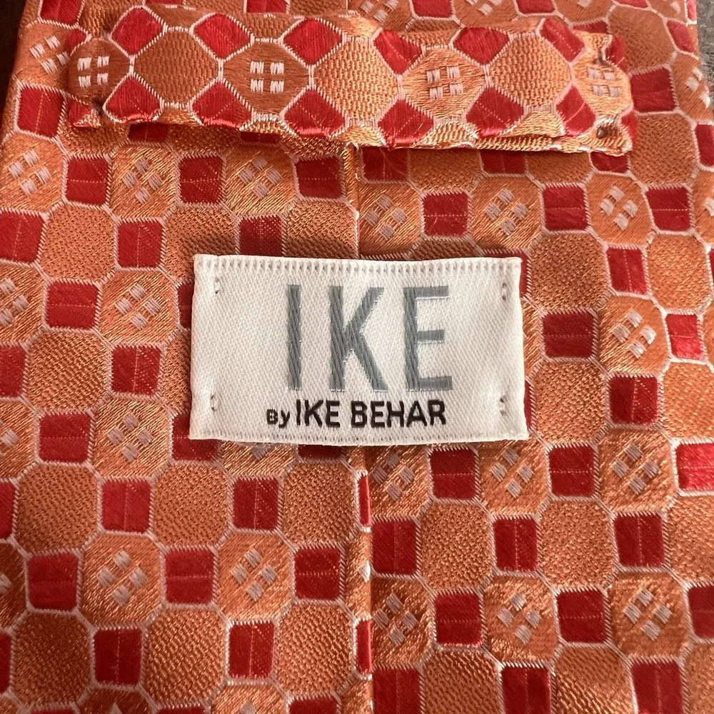 IKE by IKE BEHAR Orange Geometric Necktie‎ 100% Silk 60